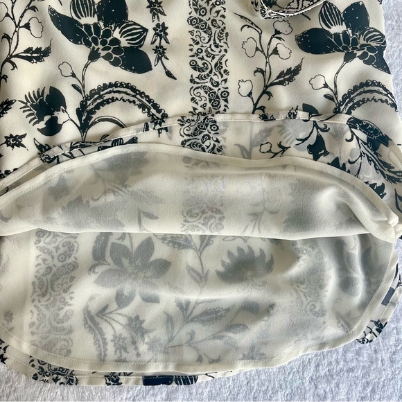 Lucky Brand Floral Tank Top - Picture 9 of 10